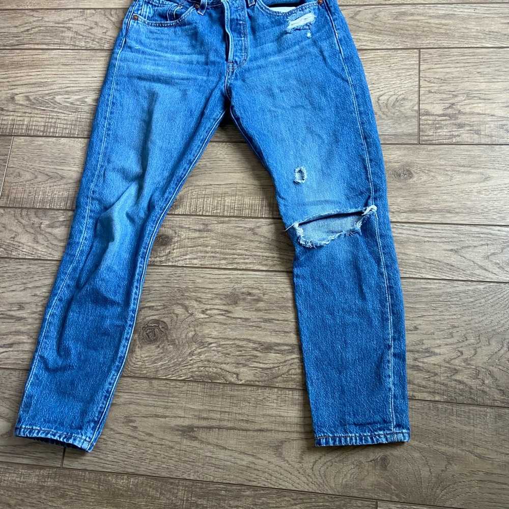 Levi’s 501 skinny. Size w27 l28